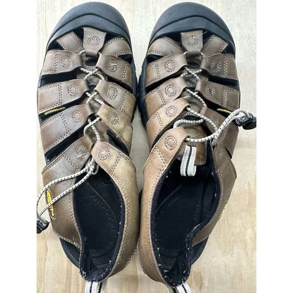 Keen Men’s 13m Leather‎ Sandals Round Toe